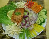A picture of step 2 of Veggie Salad with Salmon.