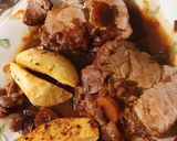 Foto del paso 5 de la receta: Bondiola a la cerveza negra con papas al horno