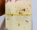 Hình bước làm 3 của món Bánh mì chua (sourdough) không cần định lượng chính xác, không bỏ đi bột cái, và không cần nhào bột