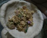 A picture of step 3 of Litti choka with coriander chutney.