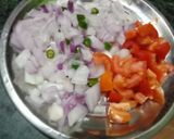 A picture of step 1 of Paneer bhurji.