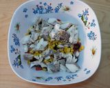 Pas rețetă Salată de vară cu macrou 2 fotografie