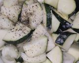 Cukkinikrèmleves egyszerűen (tej, zsiradèk és liszt mentesen) recept fázis 1 fotója