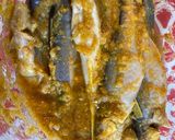 A picture of step 1 of Mango fish fry.