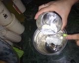 A picture of step 1 of Makhaniya Lassi.