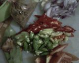 Foto langkah ke 2 dari resep Tumis Kangkung Jamur Kancing (bumbu tauco).