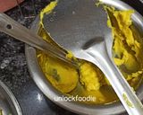 A picture of step 3 of Stuffed khandvi.