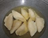 Foto langkah ke 8 dari resep Pempek camilan enak dan simpel.