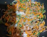 এগ চাওমিন (egg chowmein recipe in bengali) রেসিপি ধাপ - 5 ছবি