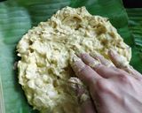 केळफुलाची पानगी (खोल्यातली केळ फुलाची रोटी)(kel-fulachi pangi recipe in marathi) रेसिपी स्टेप 3 फोटो 
