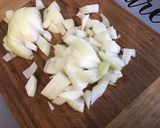 Une image de l'étape 6 de Soupe de carottes, panais et navets au lard.