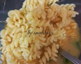 Foto langkah ke 3 dari resep Fusilli Omelette (week33).