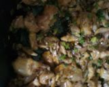 A picture of step 5 of Chicken loaded fries.