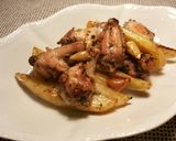 Foto del paso 9 de la receta Alitas de pollo, con gajos y patatas al horno, en salsa de mostaza
