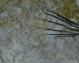 Foto del paso 2 de la receta: Pizza fácil sin levadura 🍕