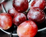 A picture of step 1 of Healthy Pulpy Plums Juice.