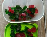 Foto langkah ke 4 dari resep Permen agar agar ala mama cece.