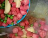 A picture of step 2 of Gajar Matar.