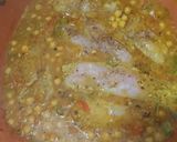 Foto del paso 3 de la receta: Pescado con garbanzos