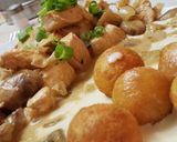 Foto del paso 18 de la receta: Pollo al champiñón con Papas Noiset a la Crema