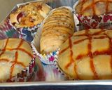 Foto langkah ke 8 dari resep Smoke beef and sosis bread.