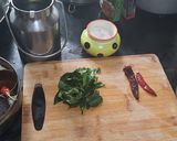 A picture of step 3 of Idli sambar coconut chutney.