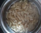 A picture of step 2 of Cheesy Pan pasta.