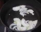 Foto del paso 3 de la receta: Pollo a la naranja con sobras de patatas