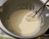 Egyszerű, gyors almás palacsinta recept fázis 2 fotója