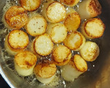 Foto del paso 3 de la receta: Salmón con patatas foundant