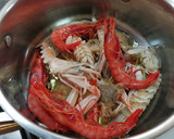 Foto del paso 1 de la receta: Arroz con marisco🦐