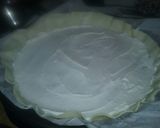 Une image de l'étape 1 de Quiche au fromage et au thon.