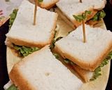 A picture of step 3 of Egg sandwich.