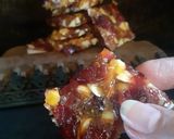 A picture of step 7 of Almonds Cranberry Chikki.