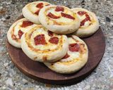 Foto del paso 8 de la receta: Pizzetas perfectas en 40 minutos! - No derrames más el queso 🧀!