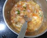 A picture of step 2 of Egg Paratha.