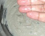 A picture of step 3 of Dahi Bhalla.