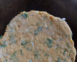 मूली मेथी मक्की का पराठा (Mooli Methi Makki ka paratha recipe in Hindi) रेसिपी चरण 6 फोटो