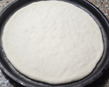 Foto del paso 9 de la receta: Fugazzeta rellena v2 - Rellena de jamón, muzzarella y champiñones