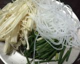 รูปขั้นตอนการทำที่ 1 ของ ต้มวุ้นเส้นใส่ไก่
