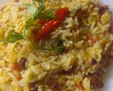 A picture of step 3 of Fried rice with chilly.