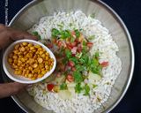 A picture of step 7 of Jhal muri.