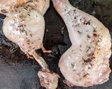 A picture of step 1 of Summer party Chicken and bacon nachos.