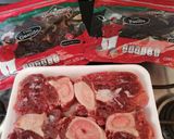 A picture of step 1 of Mole de Olla.