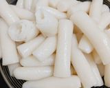 Hình bước làm 3 của món Bánh gạo có sử dụng bún