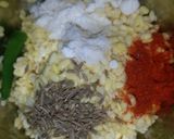 A picture of step 1 of Chatpati Mangodi.