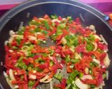 Foto del paso 1 de la receta: Berenjena rellena de zaramandoña con bacalao