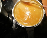 Foto del paso 10 de la receta: Sopa de marisco con rape y langostinos