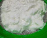 રોઝ ડાલગોના લસ્સી (Rose dalgona lassi recipe in gujarati) રેસીપી સ્ટેપ1ફોટો