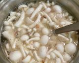 Foto langkah ke 3 dari resep Sup Tahu Putih Jamur Shimeji.